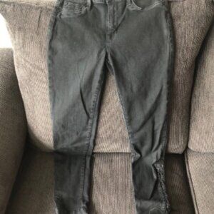 NWOT Hudson Nix Lace Up Hem Crop Jean